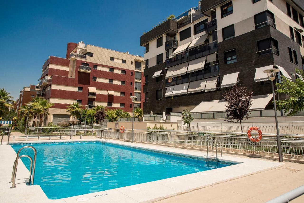 Enjoygranada Lujo Piscina Y Parking Apartment Exterior foto