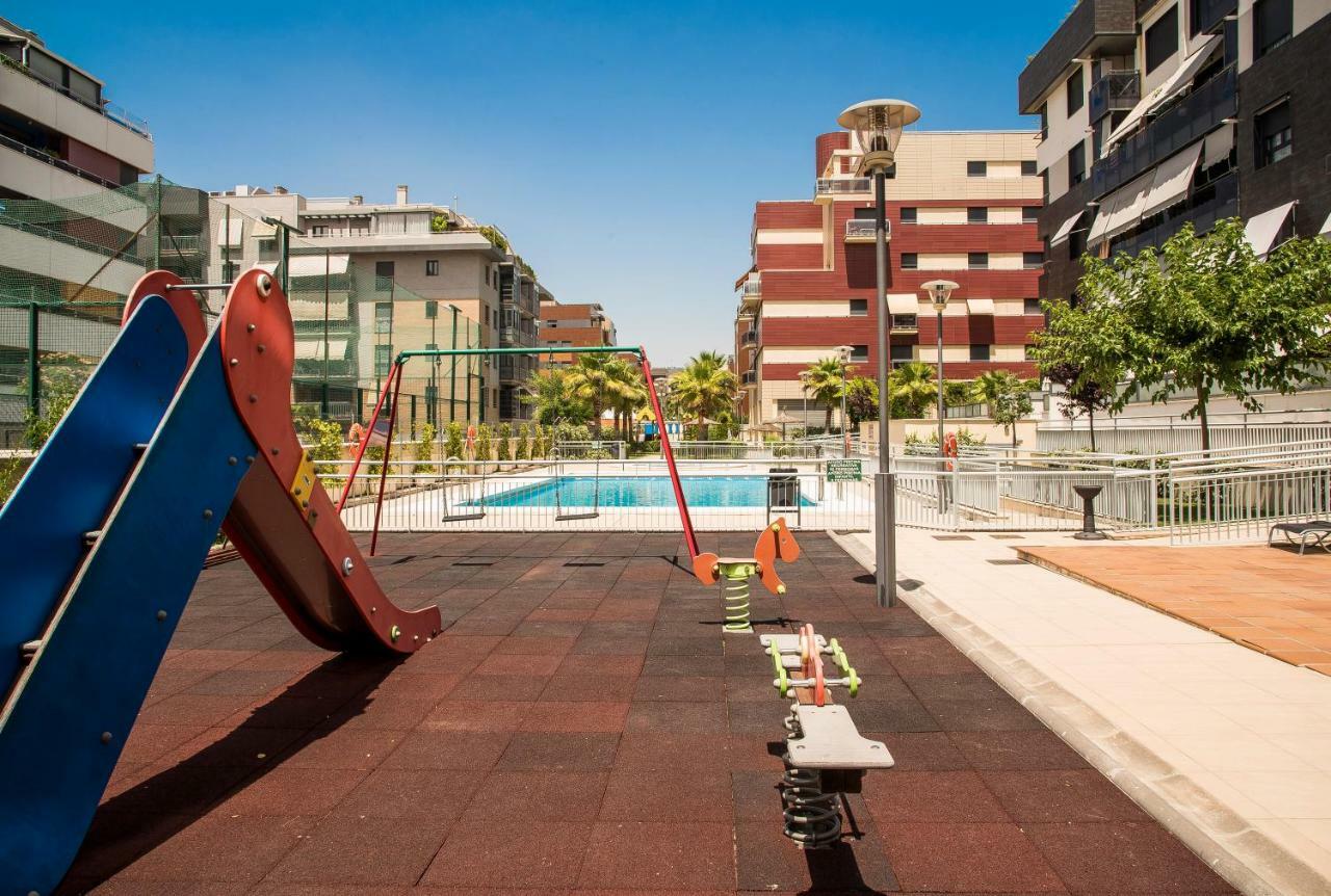 Enjoygranada Lujo Piscina Y Parking Apartment Exterior foto